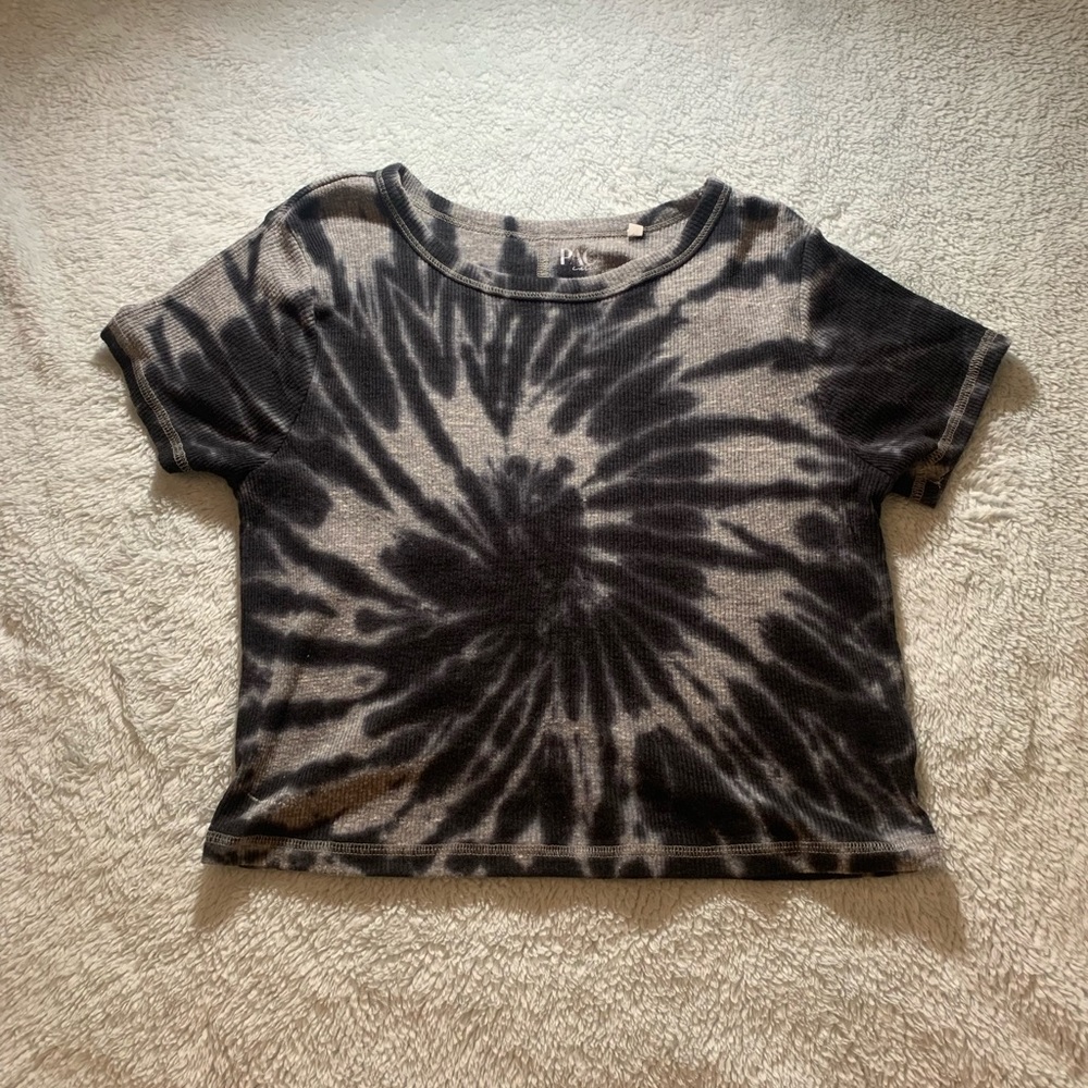 Pacsun black and gray tie dye tee shirt